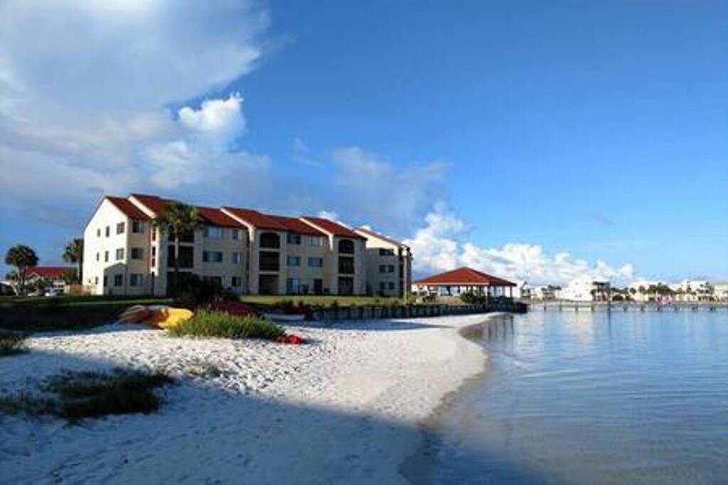 Sunset Harbor Palms - Mason Beach Retreat Navarre Exteriör bild